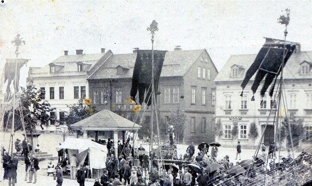 O korouhvi sedmeráckého cechu ve Vysokém nad Jizerou